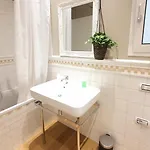 Majestic Seaview - Centro アパート バーリ
