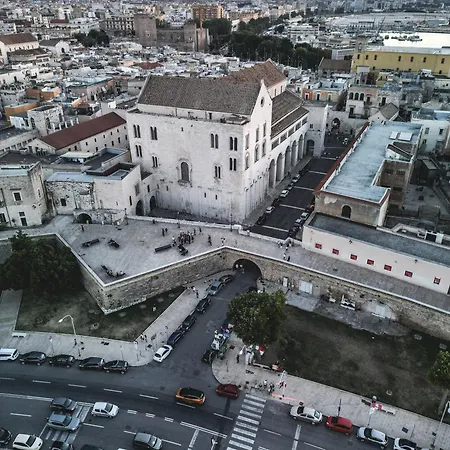 Majestic Seaview - Centro Апартаменты *